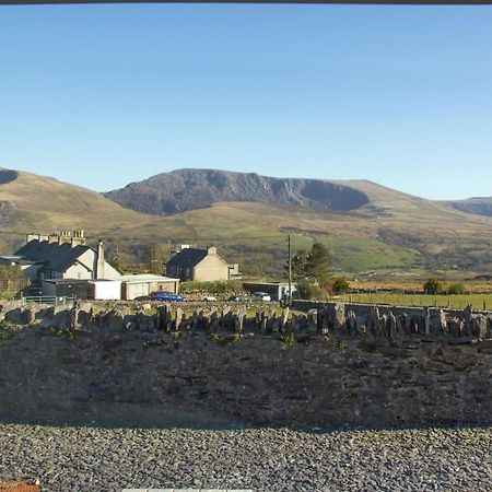 Canolfan Y Fron Nantlle Εξωτερικό φωτογραφία
